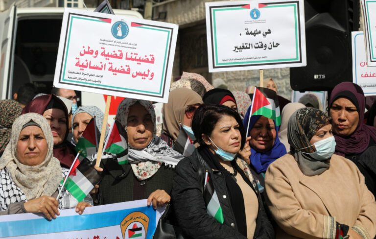 Mulheres palestinas: o pilar da resistência